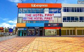 Fabhotel The First